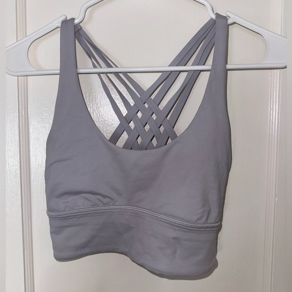 Lululemon sports bra medium